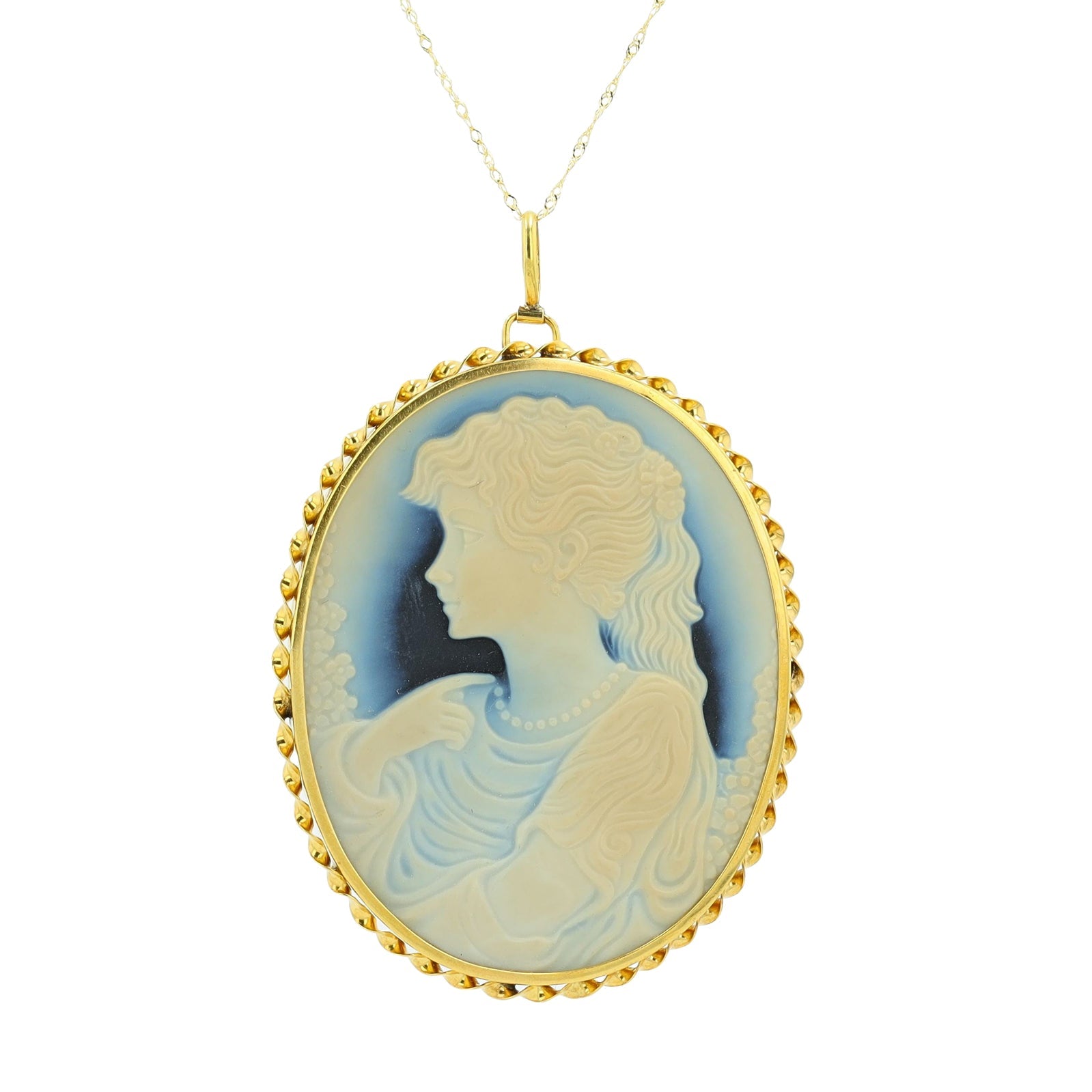 18K YG Cameo Pendant