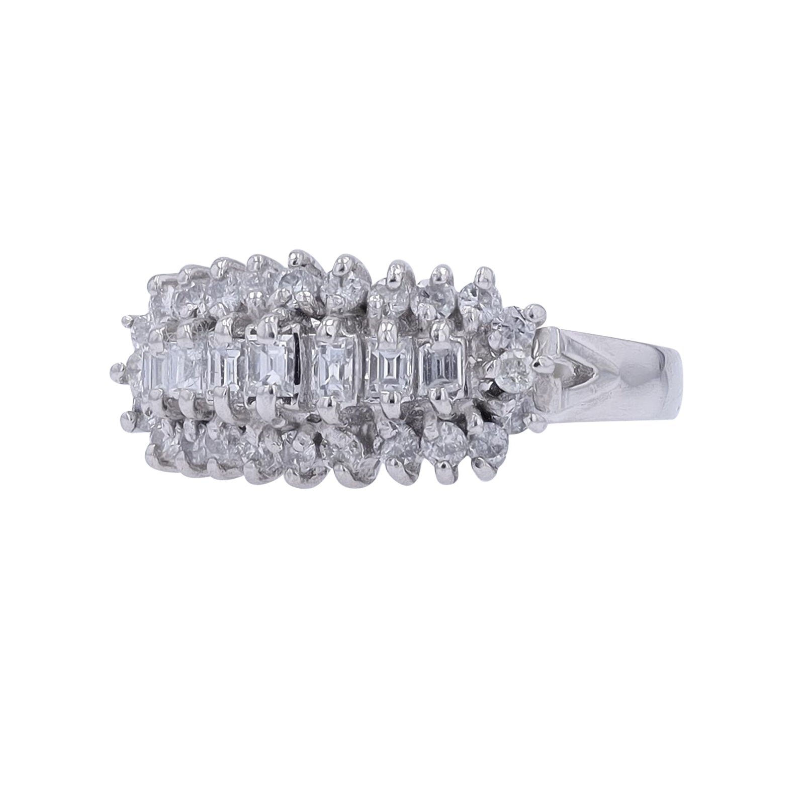 PT900 0.86 CT Diamond Ring<p><strong>$549</p></strong>