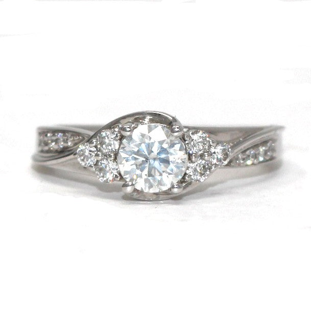 14K WG 3/4 CTR Engagement Ring<p><strong>IGI Valuation Report Available</p></strong>