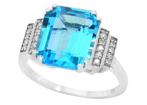 14K EFFY WG Blue Topaz Center RinG