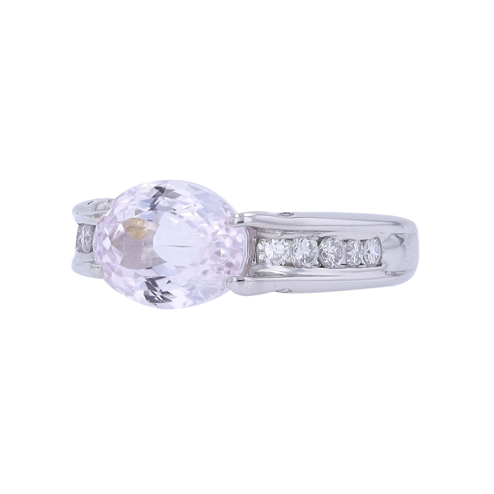 PT900 3.50 CT Pink Amethyst Oval Center Ring