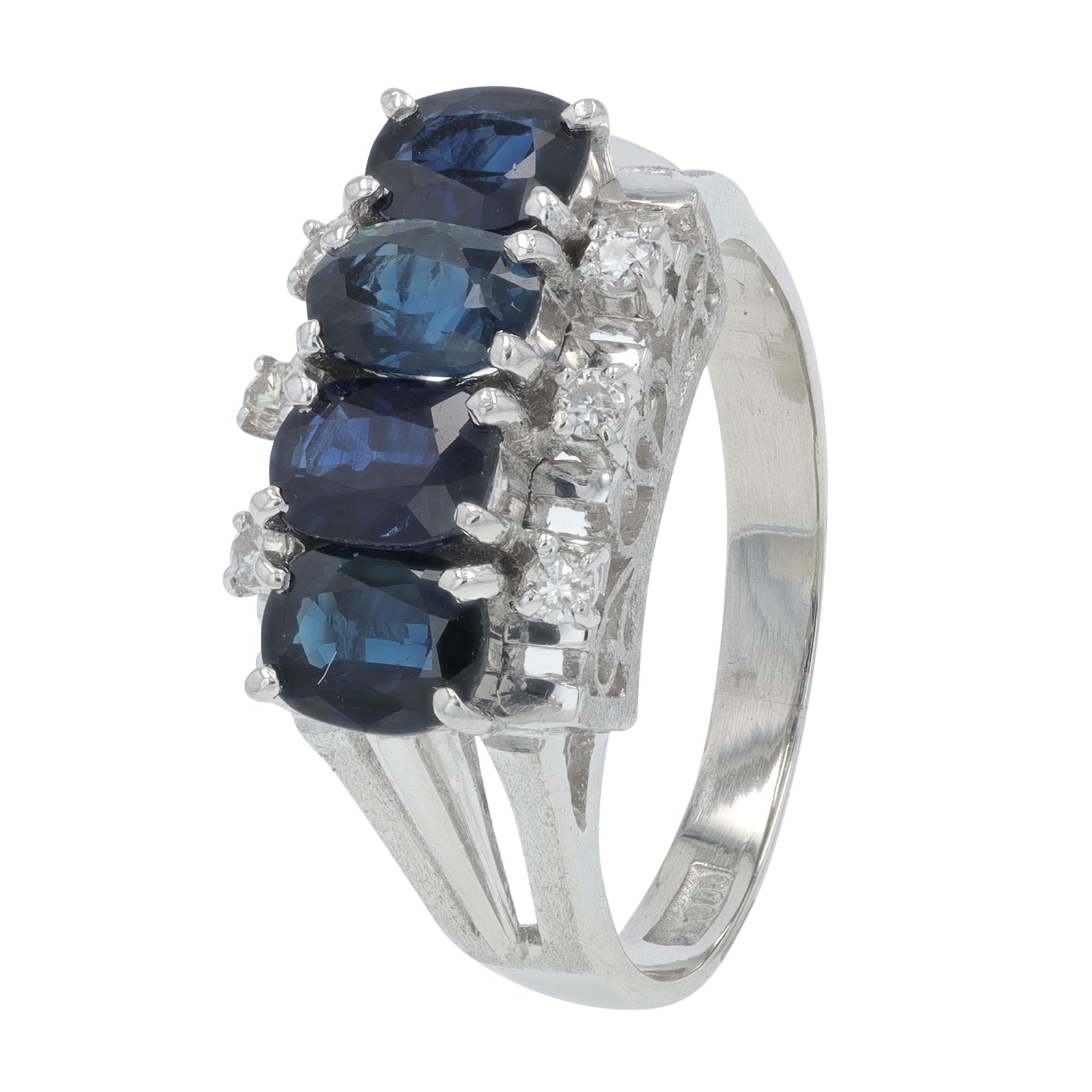 PT900 1.53 CTW Sapphire Band