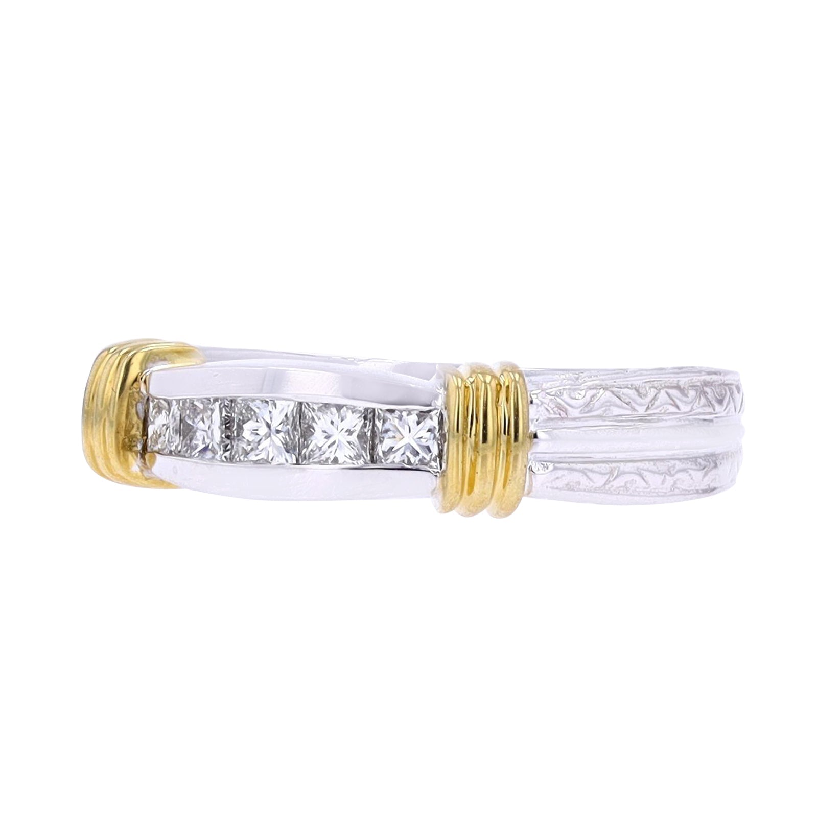 PT900 Diamond Ring