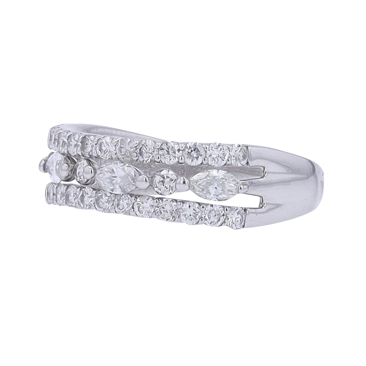 PT900 1 CTW Diamond Band<p><strong>$649</p></strong>