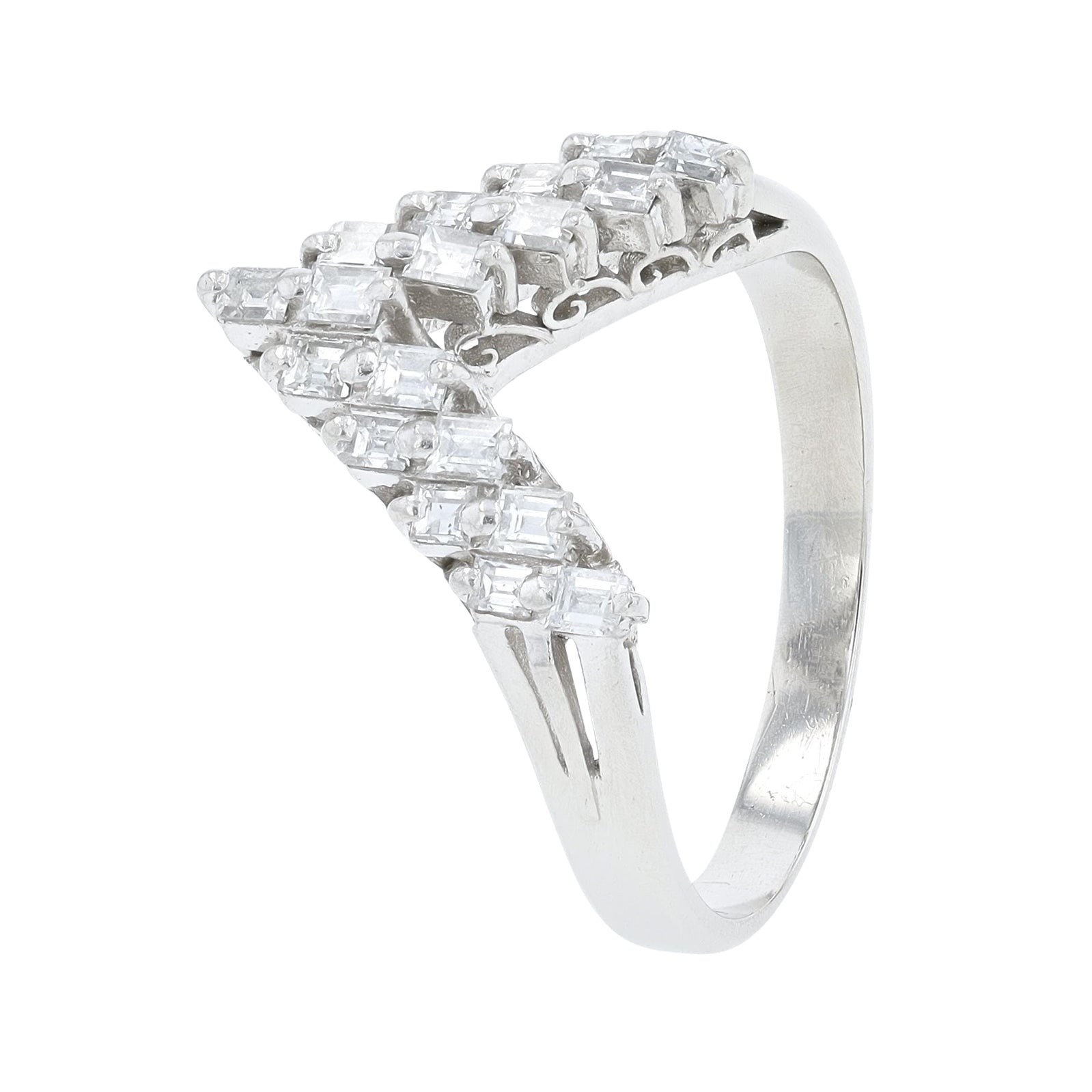PT900 0.53 CT Diamond Ring Wrap