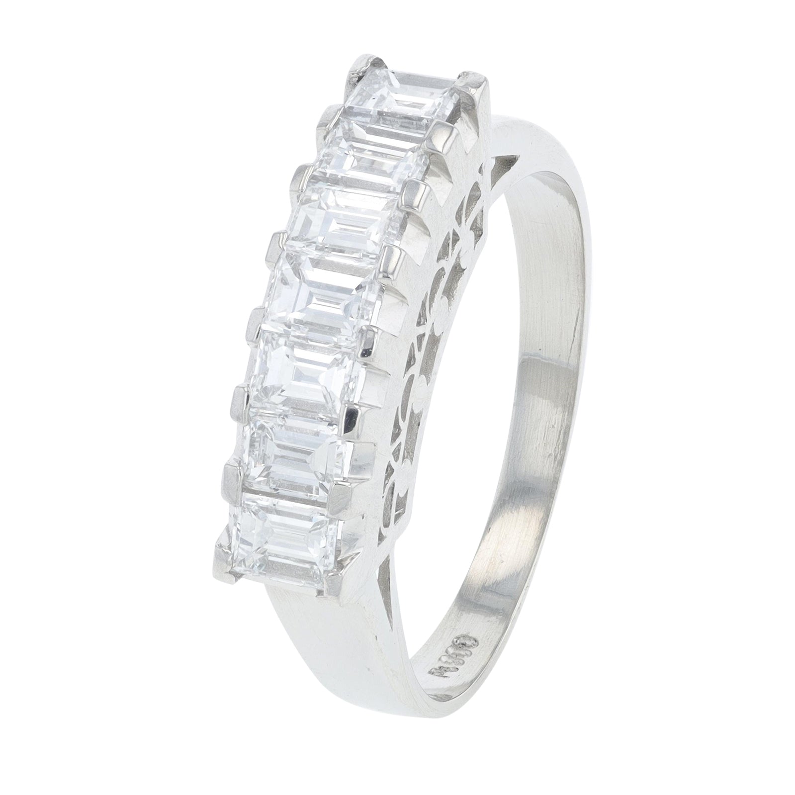 PT900 1.06 CT Diamond Band