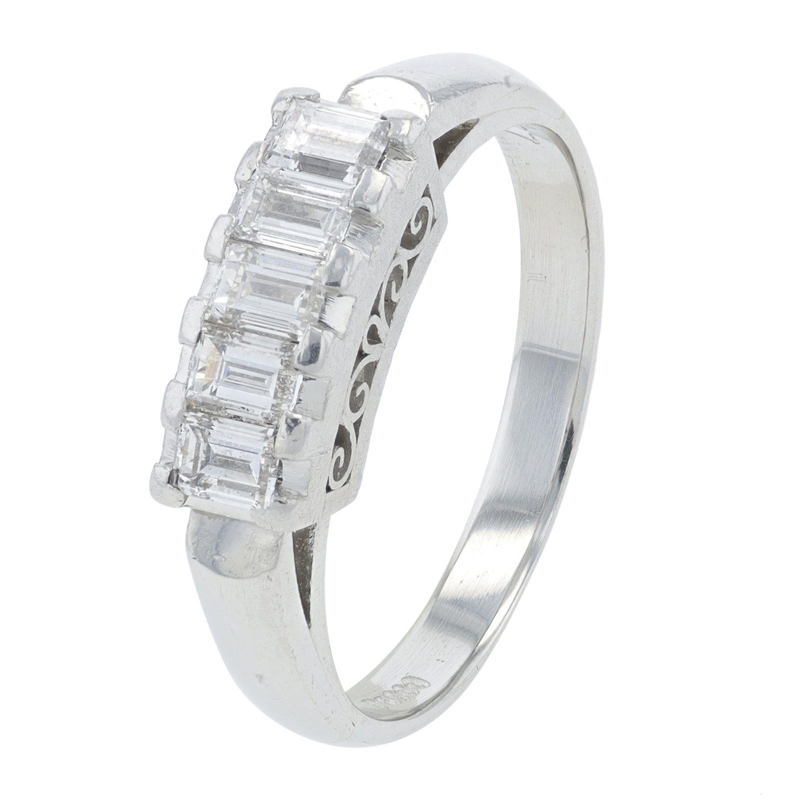 PT900 .57 CT Diamond Ring