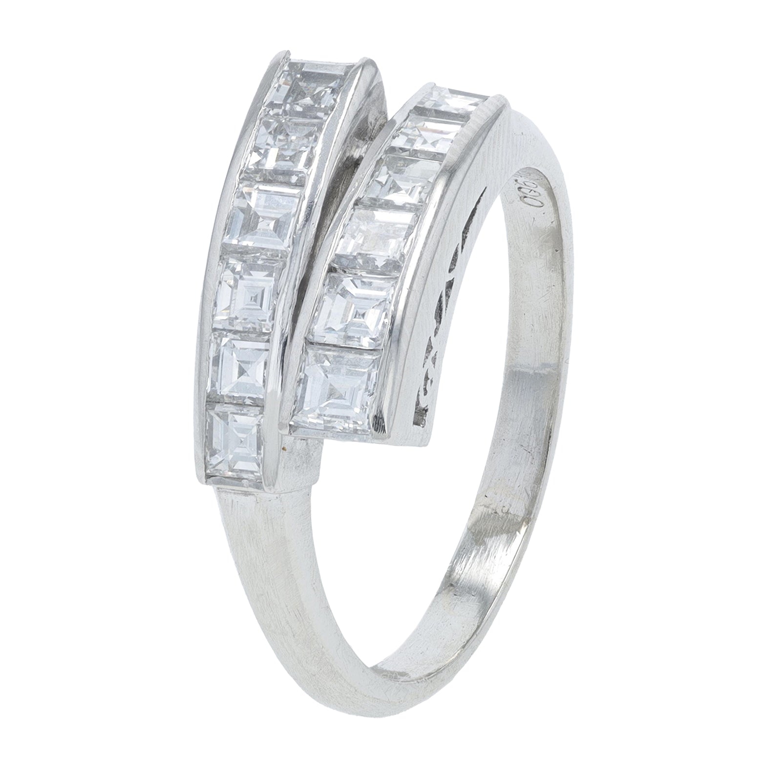 PT900 1.17 CT Diamond Bypass Band