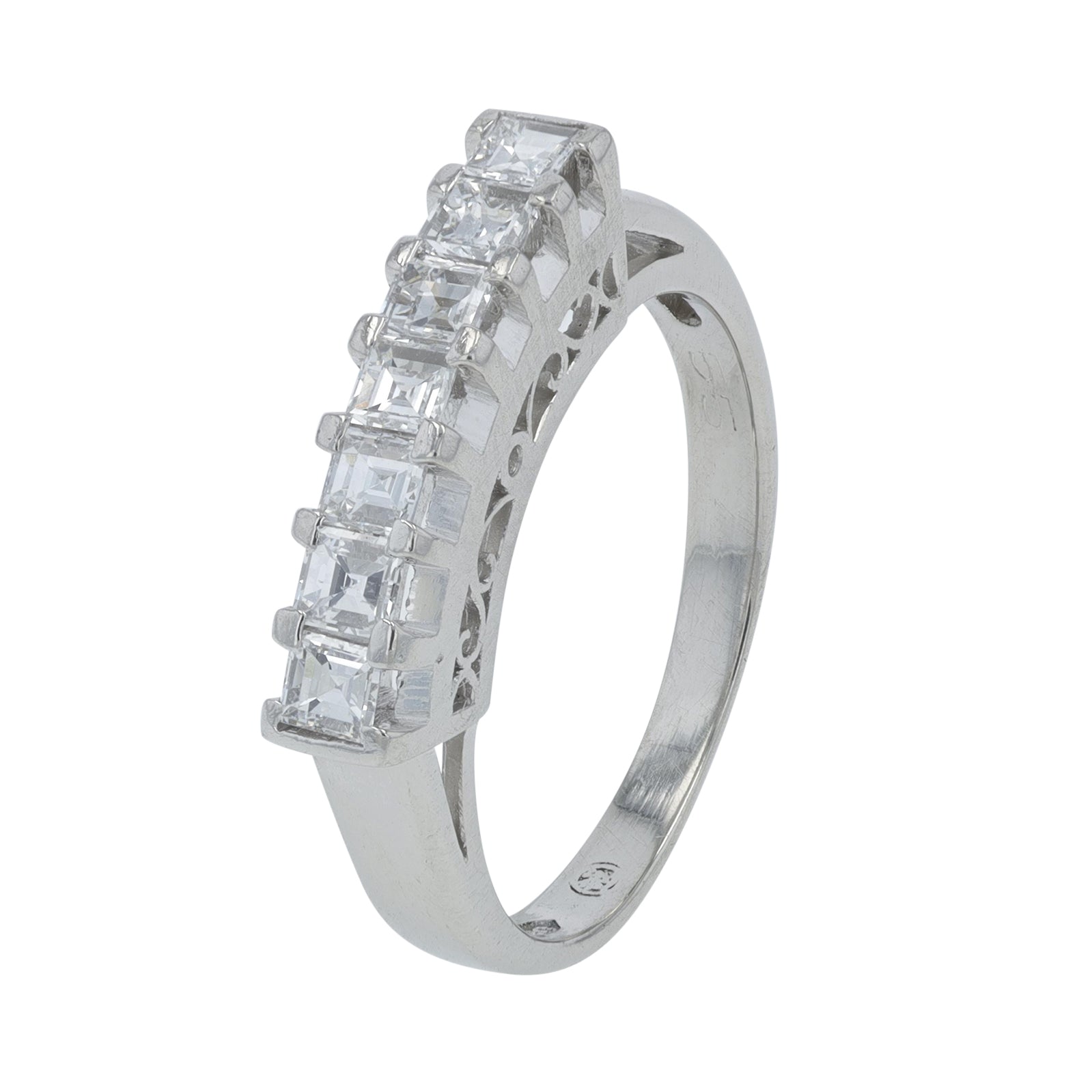 PT900 1.53 CT Diamond Band
