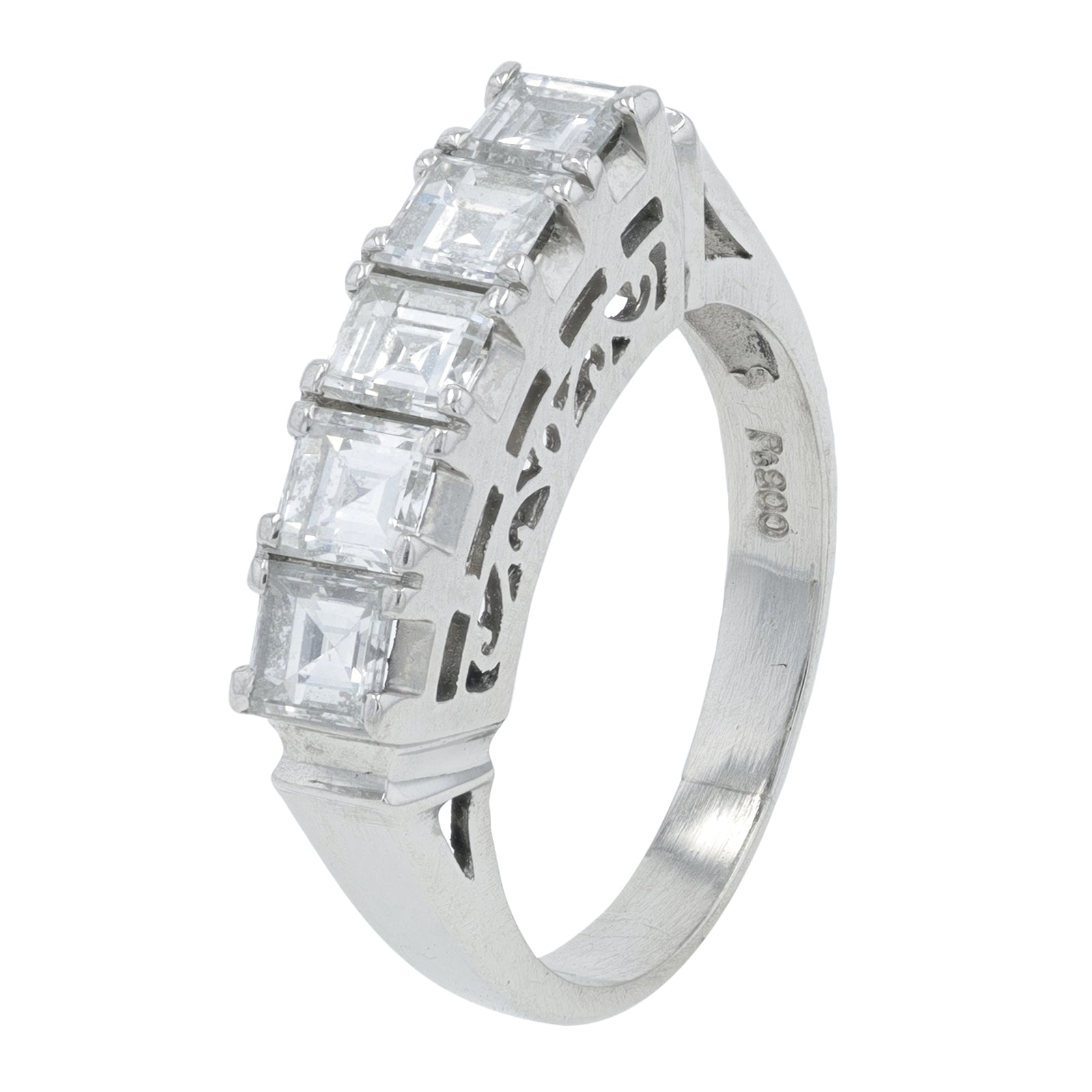 PT900 1.01 CT Diamond Band