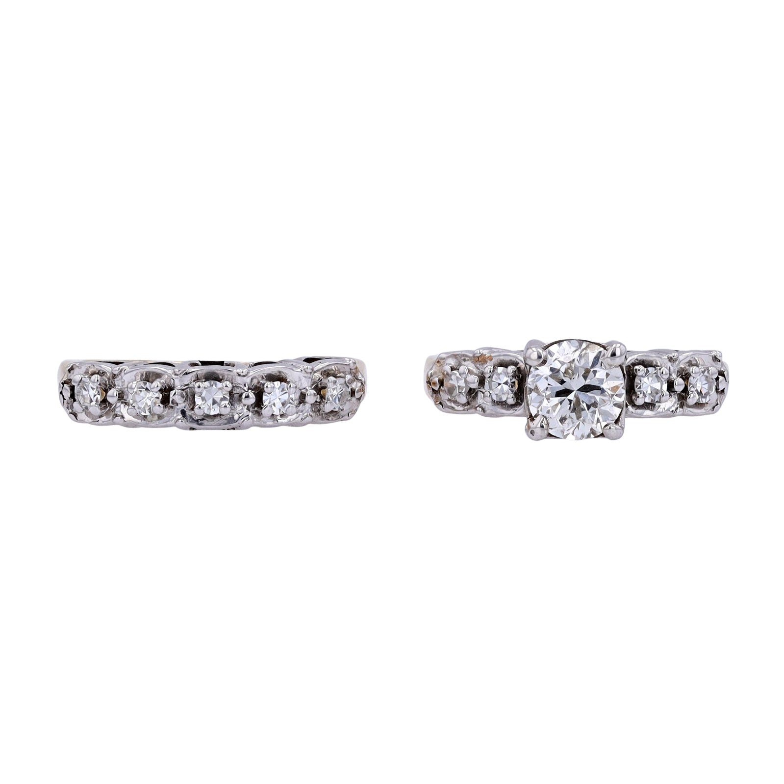 14KTT 1.02 CT Center Halo Bridal Set