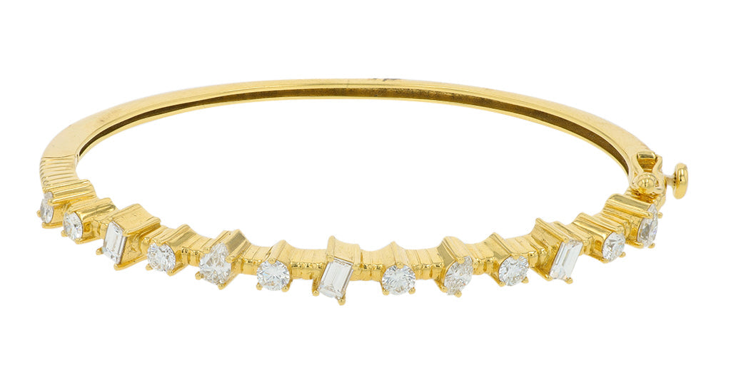 18K Penny Preville 1.60 CTW Diamond Bangle<p><strong>More Colors Available</p></strong>