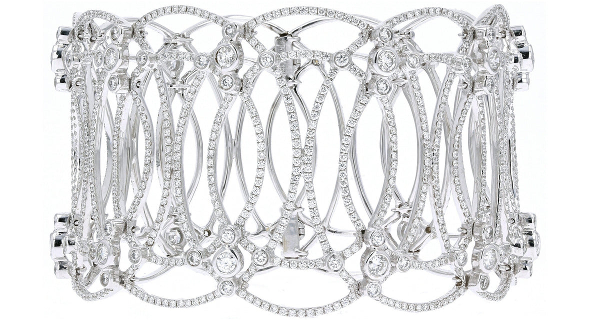 18K WG Wide Statement Diamond Bracelet<p><strong>$8500</p></strong>