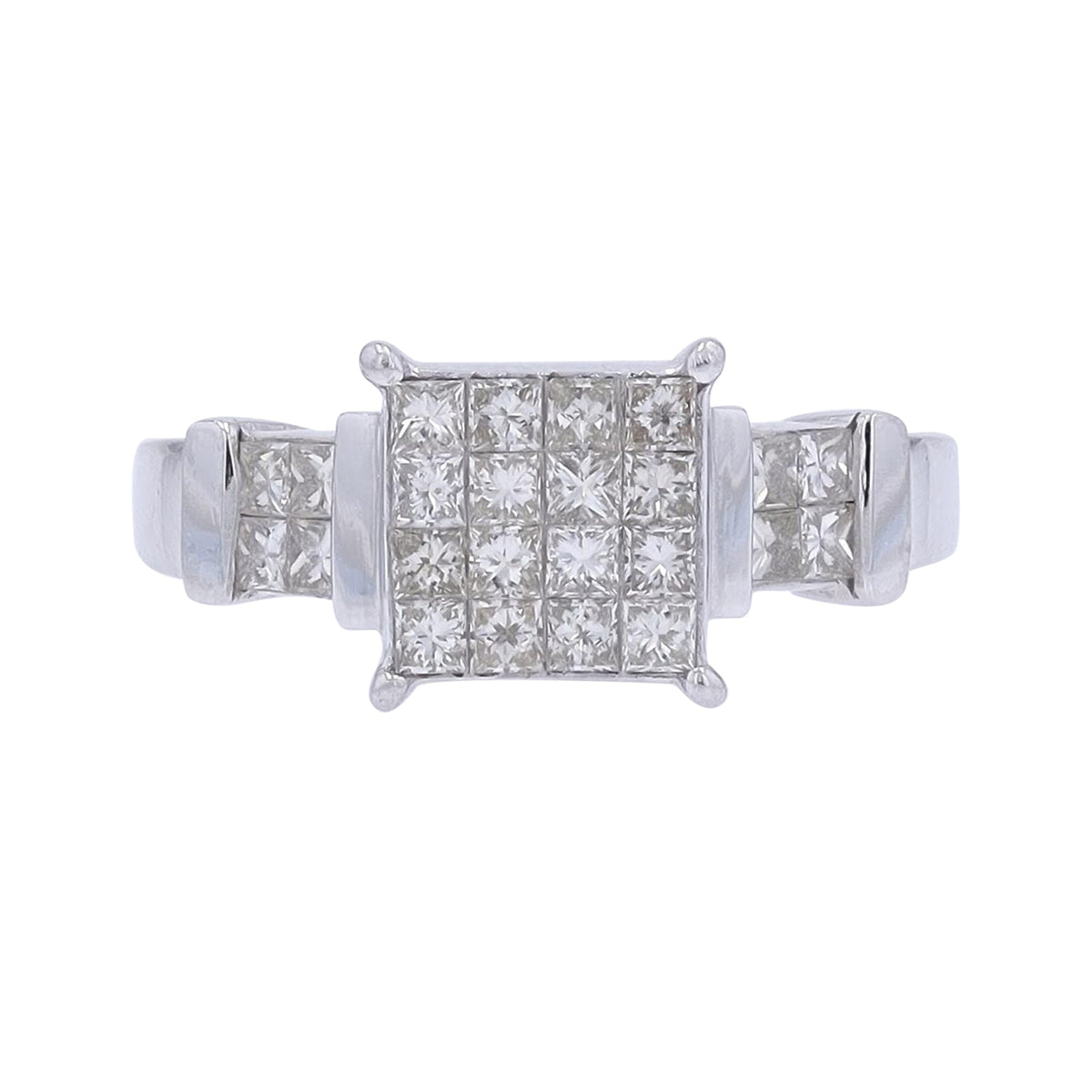 Platinum 0.76 CT Diamond Cluster Ring