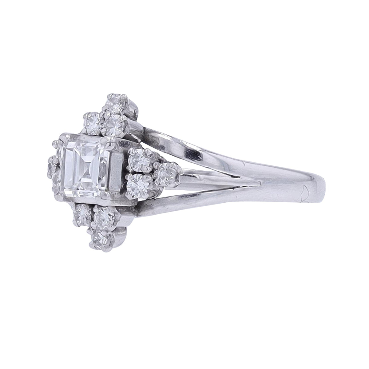 PT900 0.43 CT Center Diamond Ring