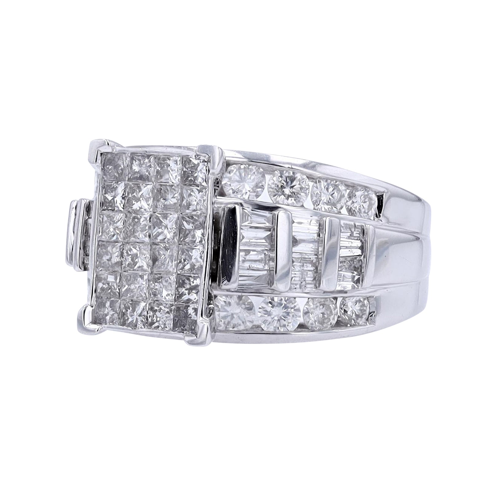 10K WG 2 CTW Diamond Ring
