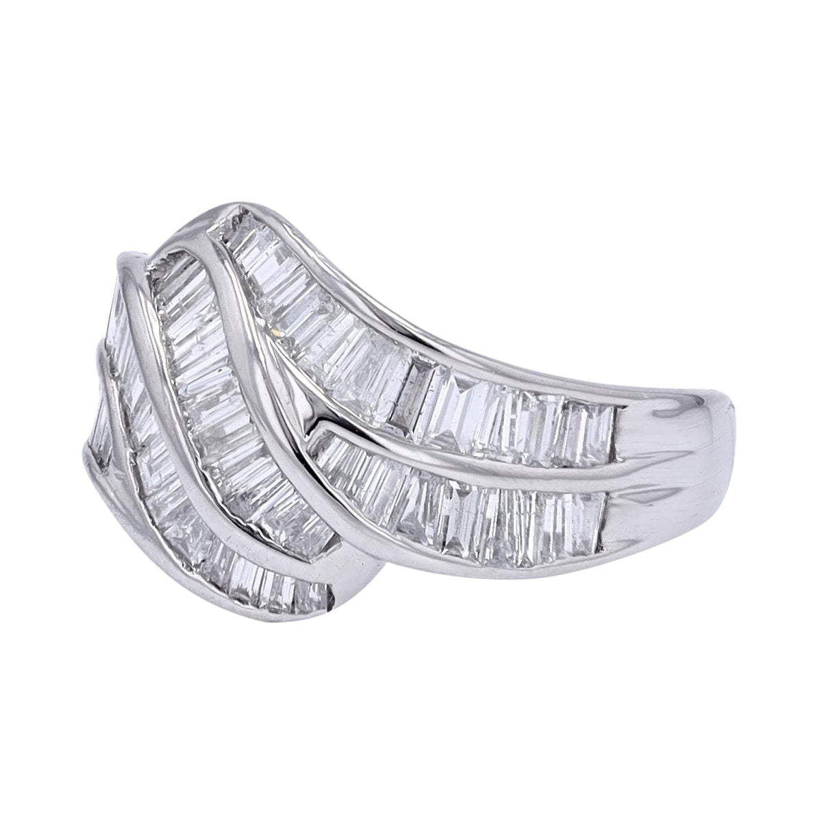 PT900 2.02 CT Diamond  Ring<p><strong>$1,099</p></strong>