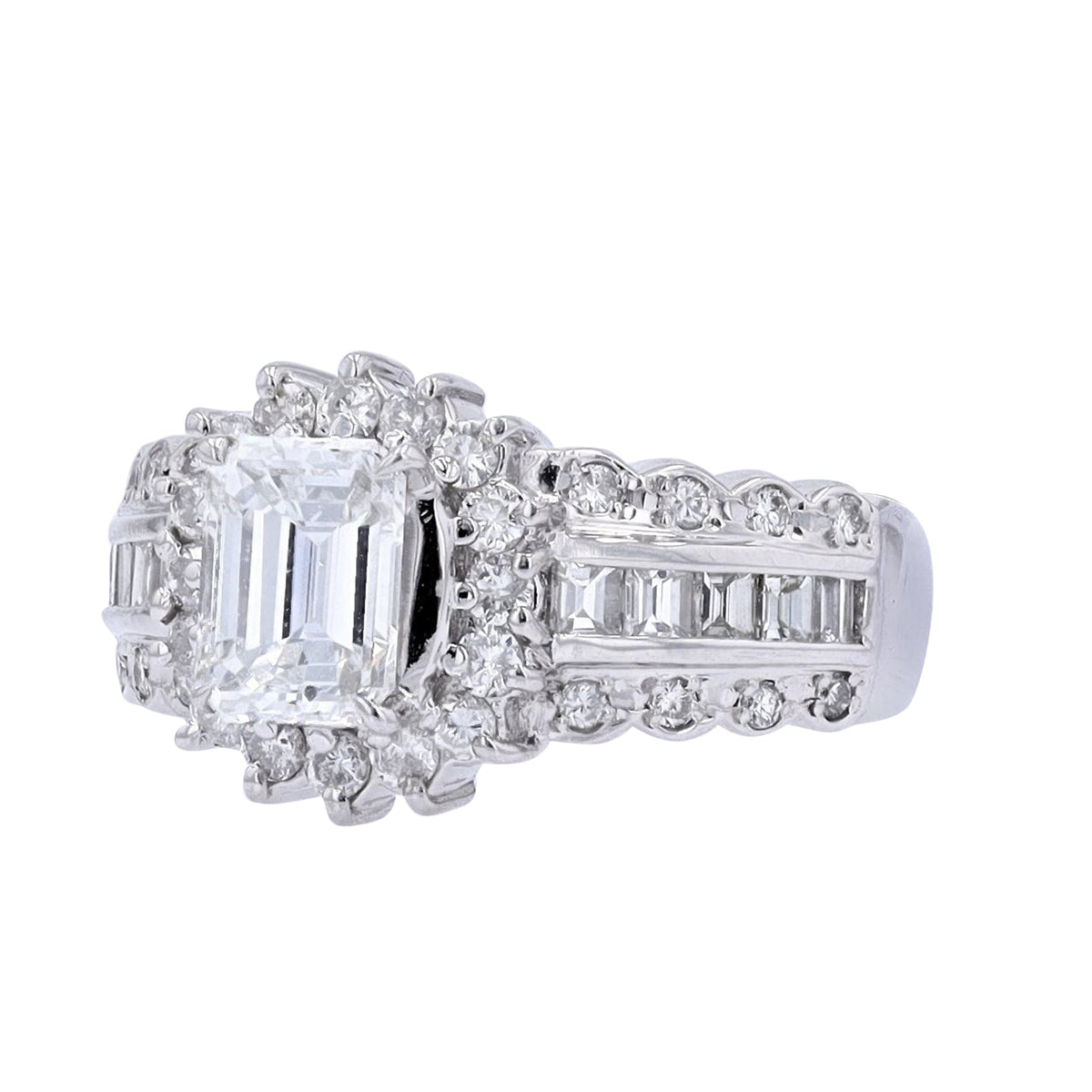 PT900 1 CT CTR Cushion Engagement Ring