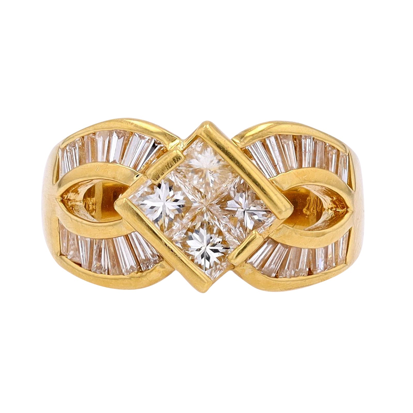 18K YG Quad Invisible Set Center Diamond Ring