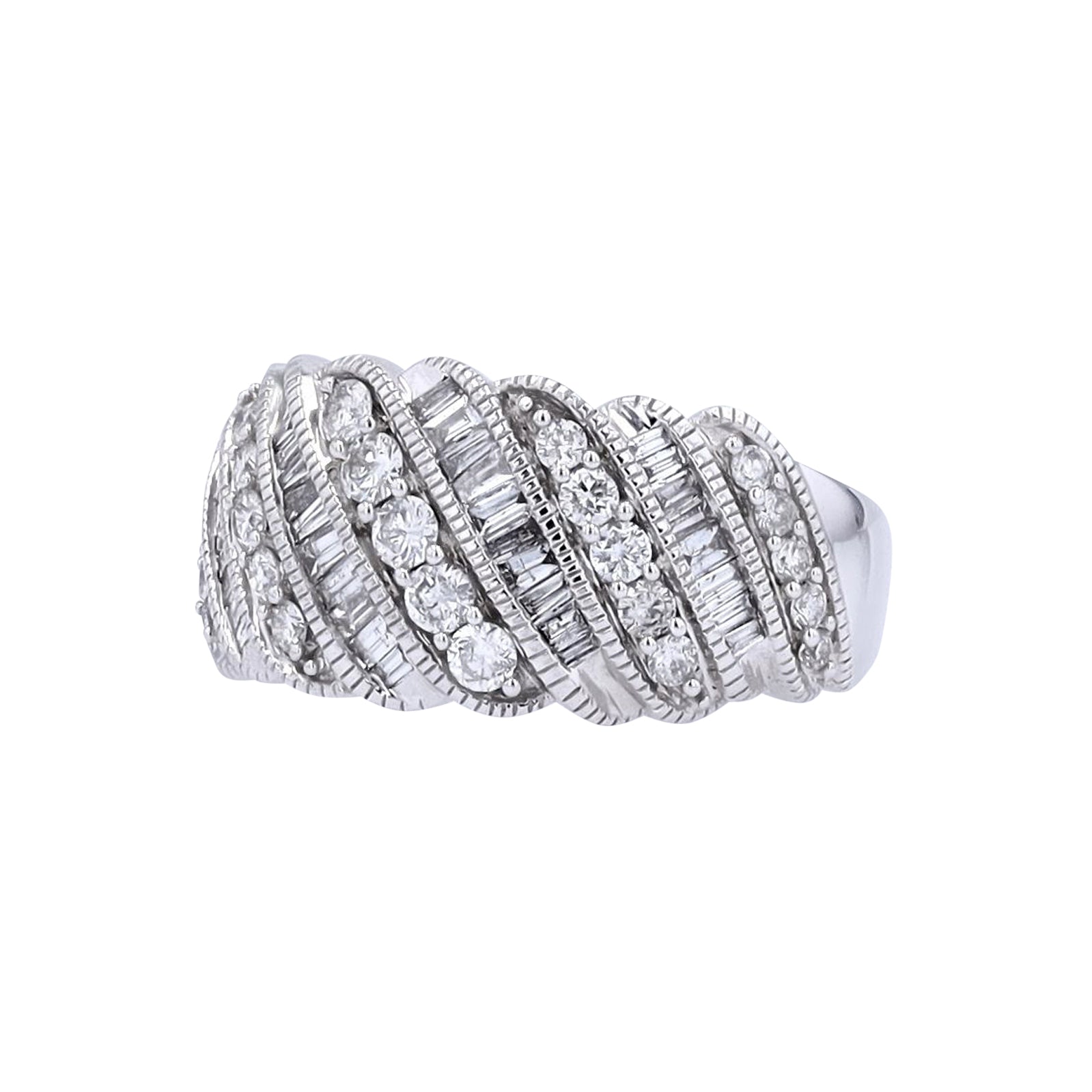 10K WG 1 CTW Diamond Ring