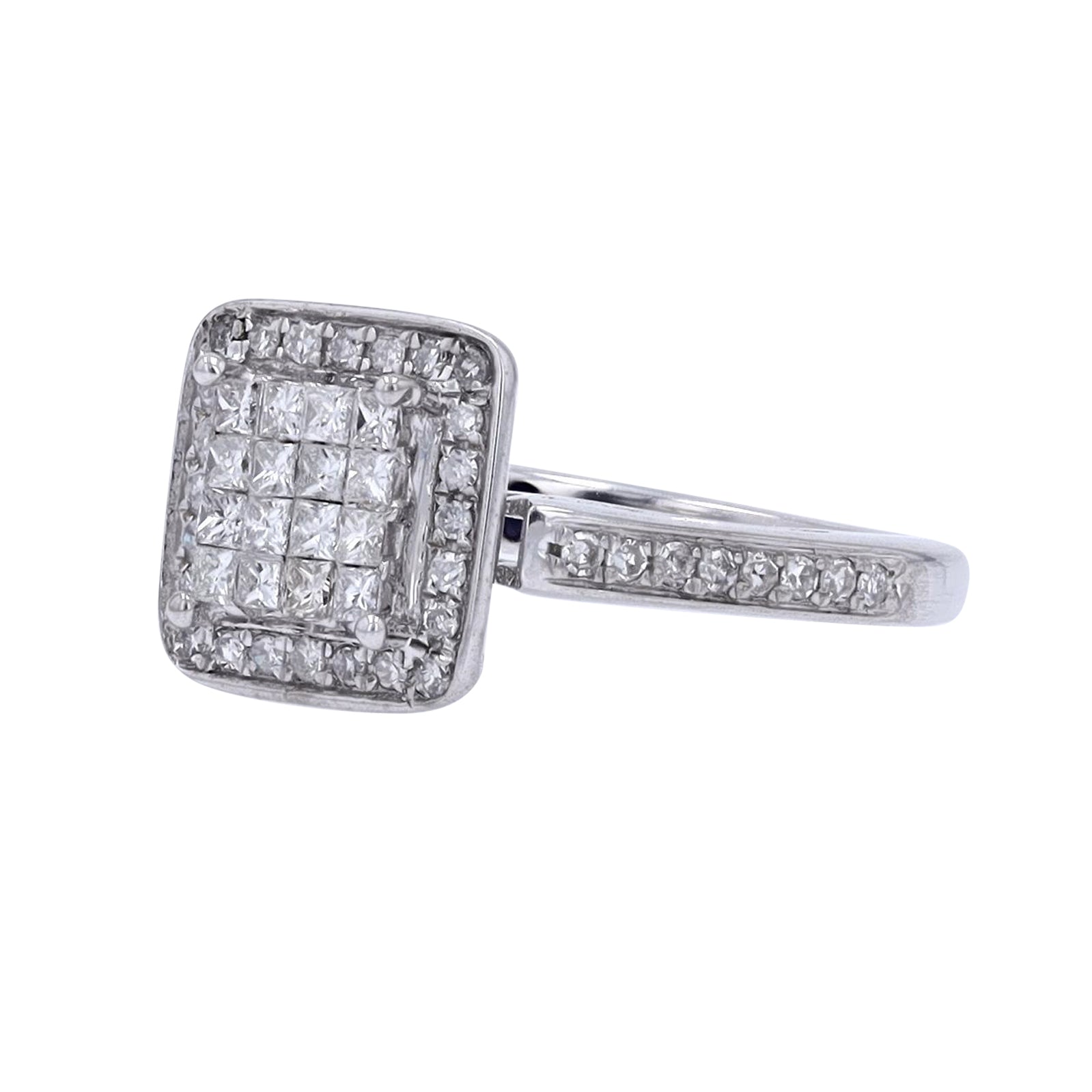 10K WG 1/2 CT Diamond Cluster Ring