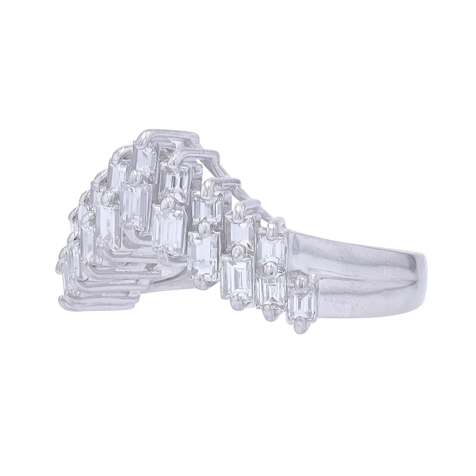 PT900 1 CTW Diamond Chevron Ring