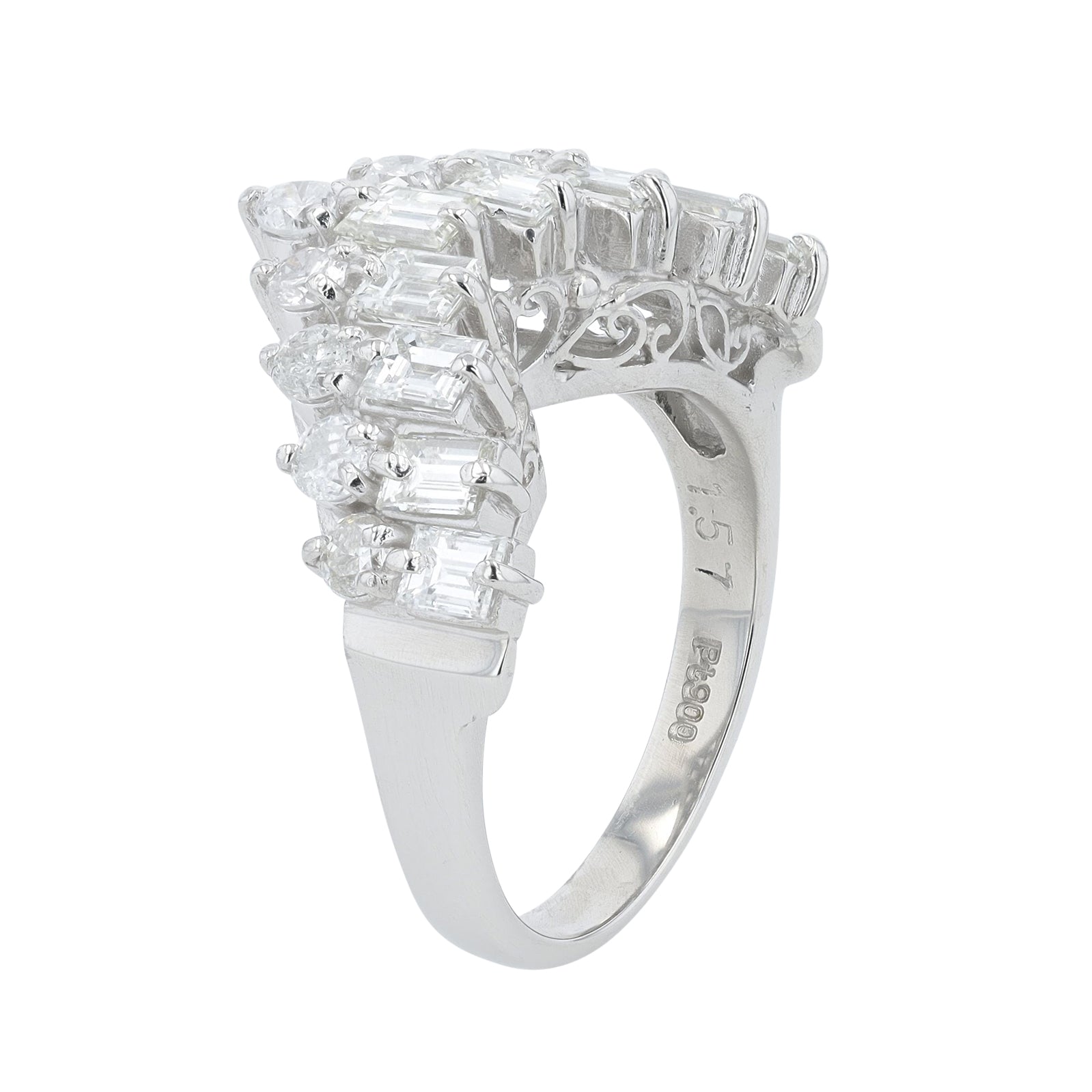 PT900 1.57 CT Ring Wrap Band
