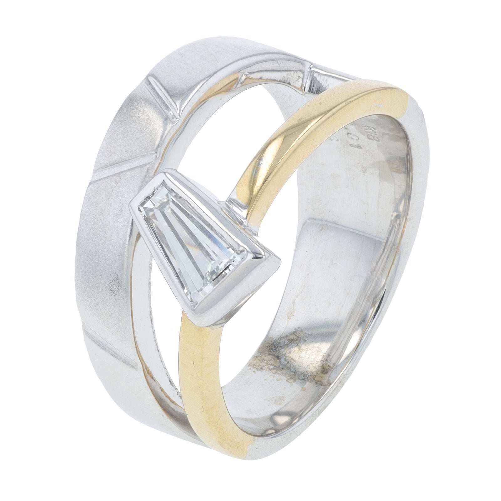 18K TT .51 CT VS1-K Diamond Ring