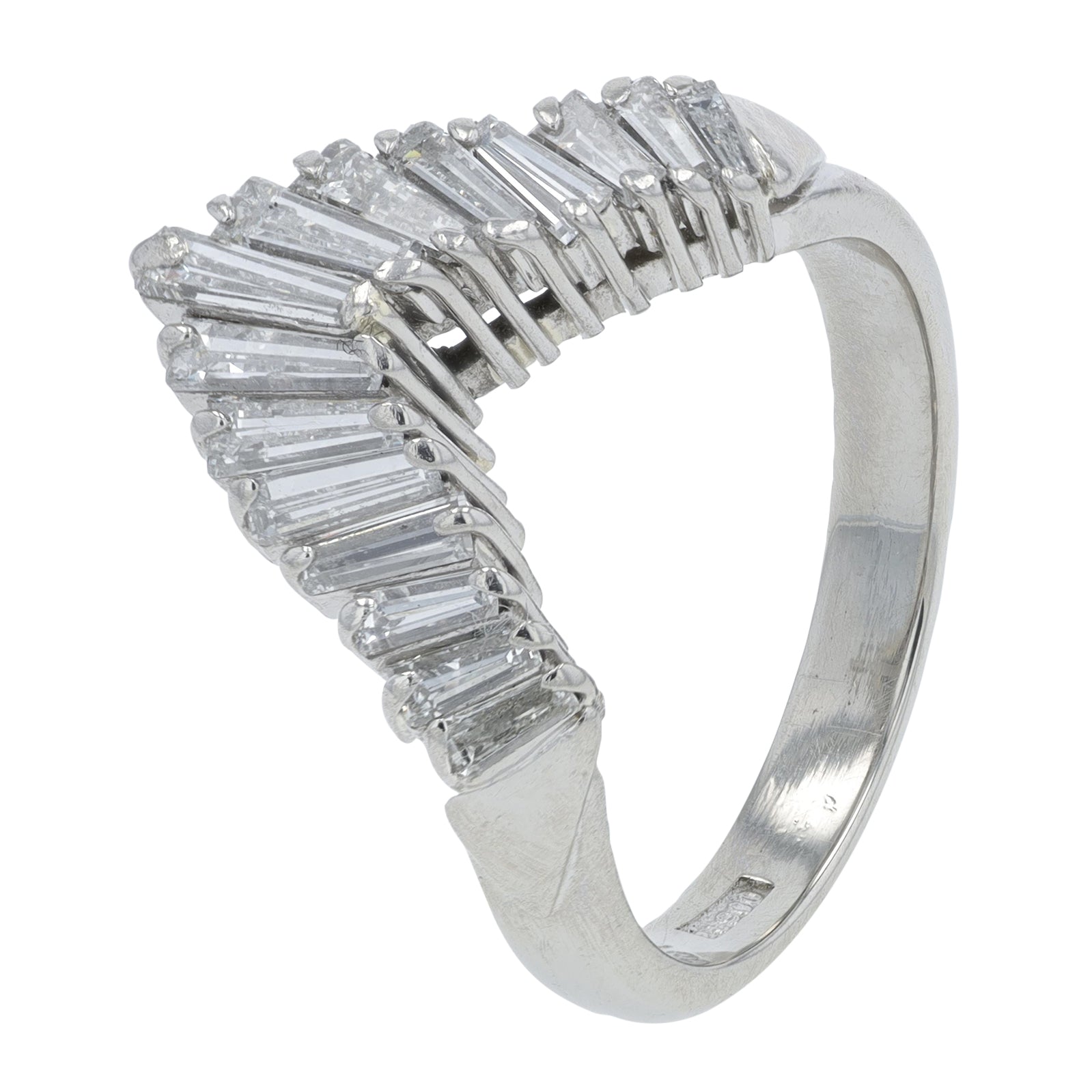 PT900 1.05 CTW Diamond Chevron Ring