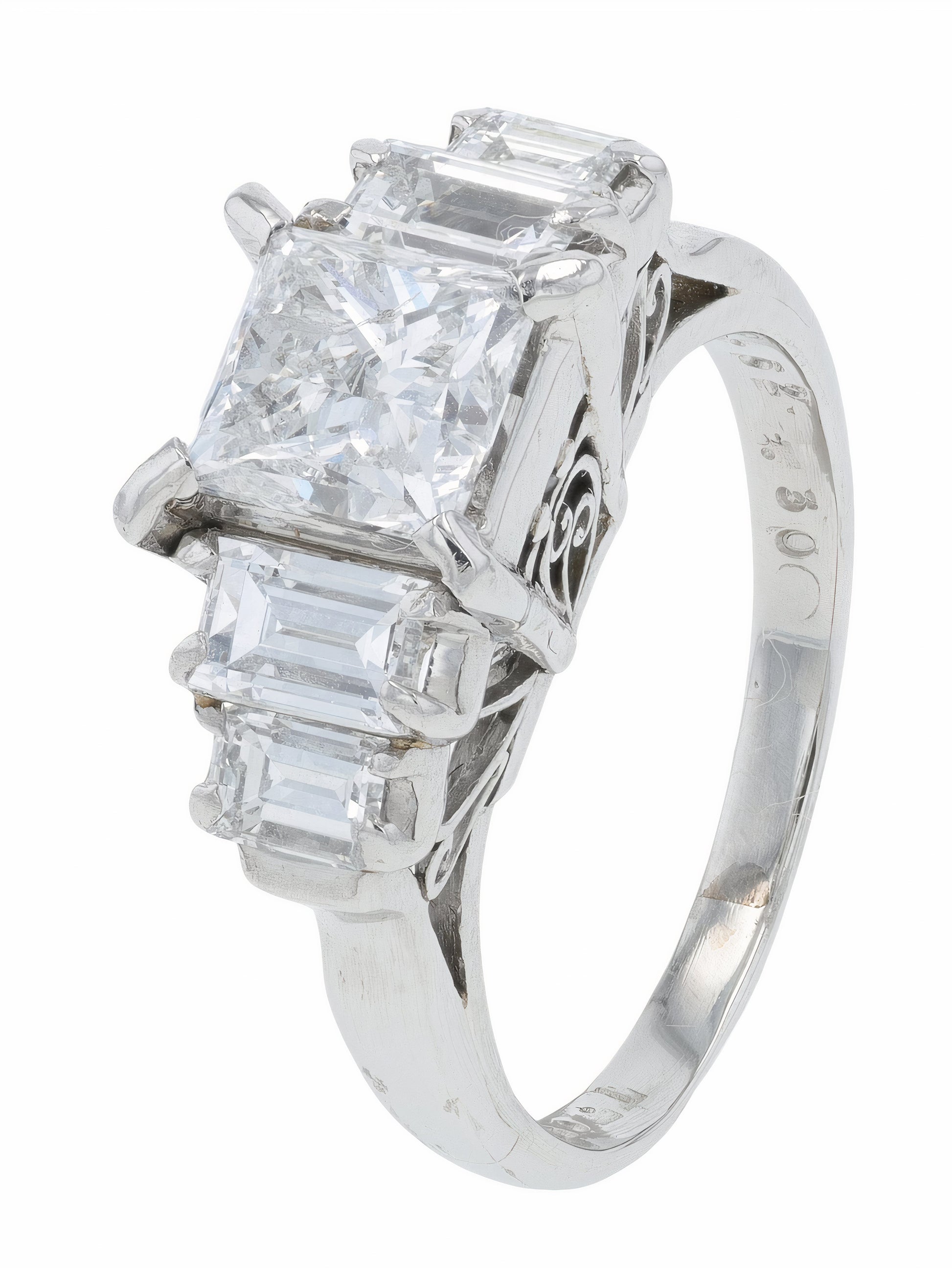 PT900 1.05 CT Princess Cut Center Engagement Ring
