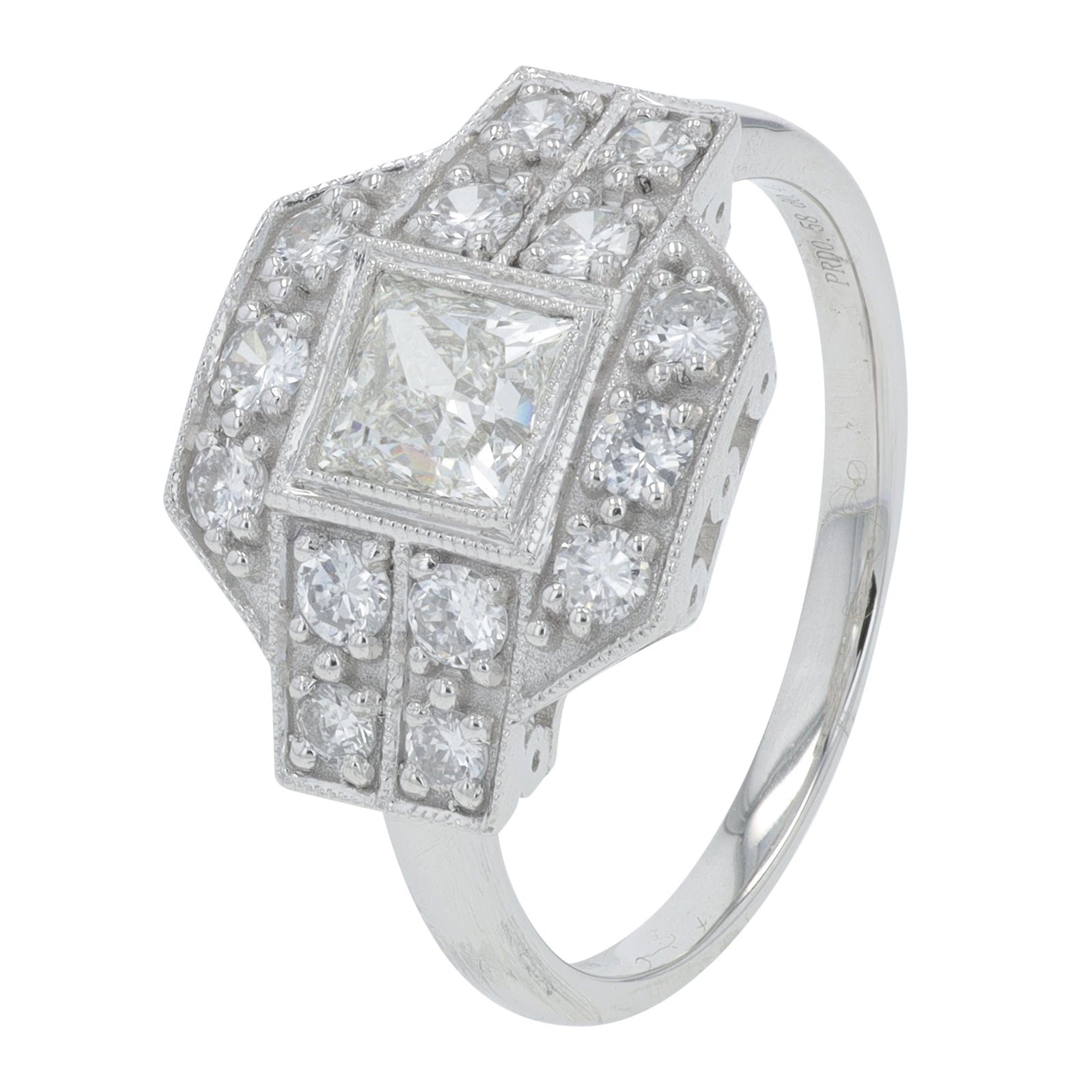 PT950 1.02 CTW Diamond Engagement Ring