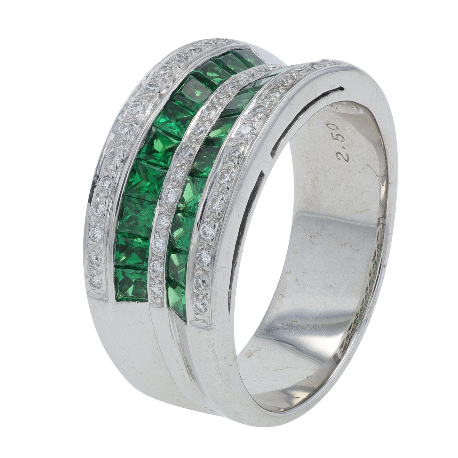 18K WG 2.50 CT Green Garnet Gents Ring