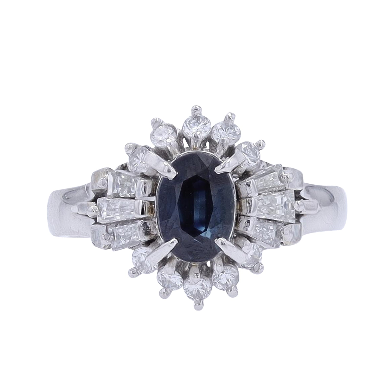 PT900 1.15 CT Sapphire Center Halo Ring