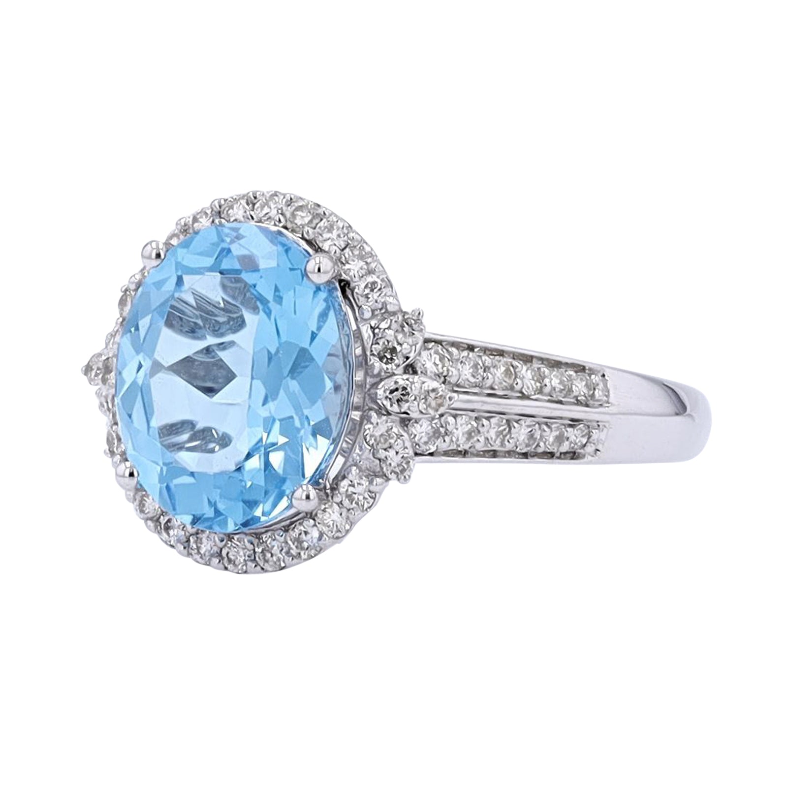 10K WG 3 CT Swiss Blue Topaz Ring