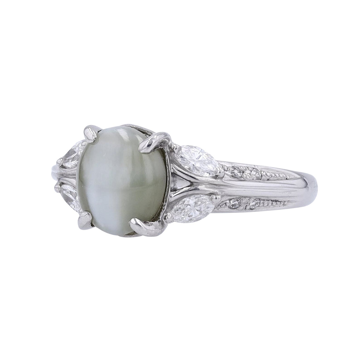 PT900 3.75 CT Cat's Eye Ring