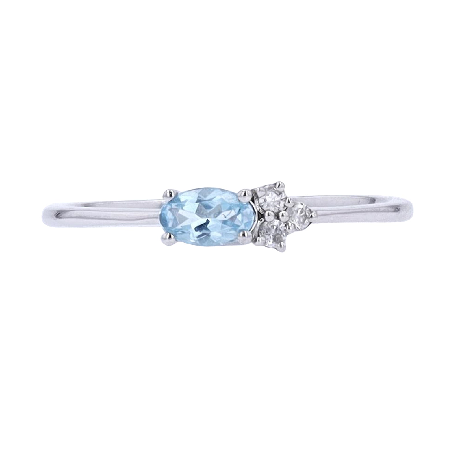 10K WG Oval Center Gemstone Ring<p><strong>More Colors Available</p></strong>