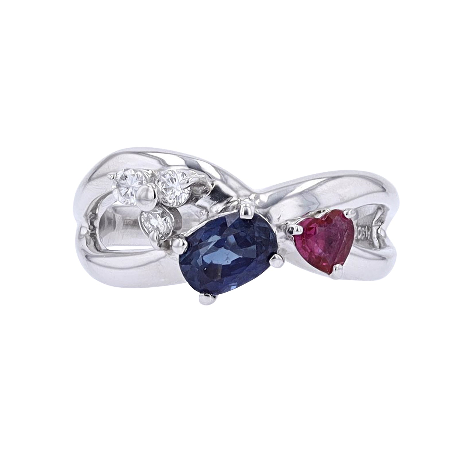 PT900 1.14 CT Blue & Pink Sapphire Ring<p><strong>$649</p></strong>