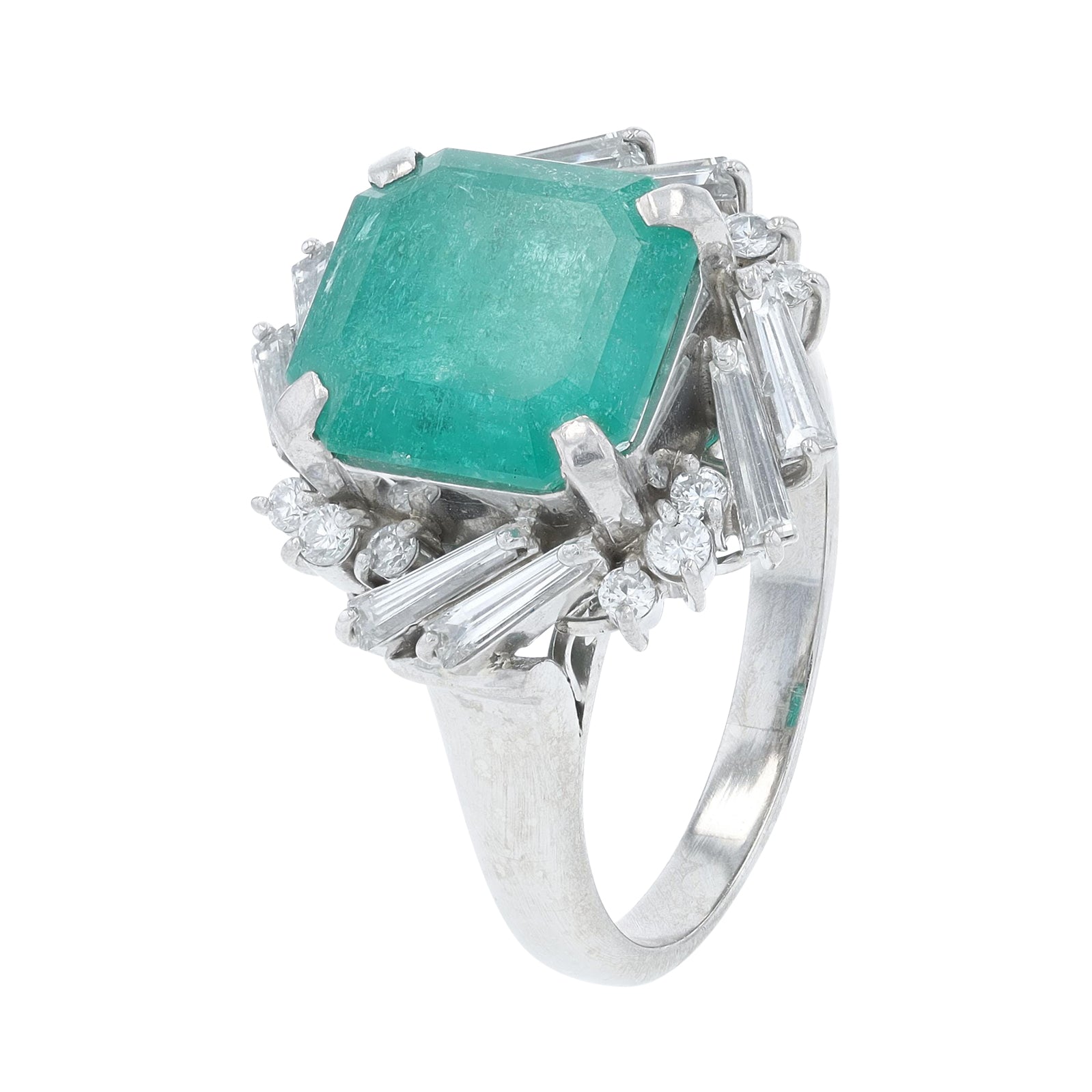 PT900 4.447 CT Emerald Center Ring