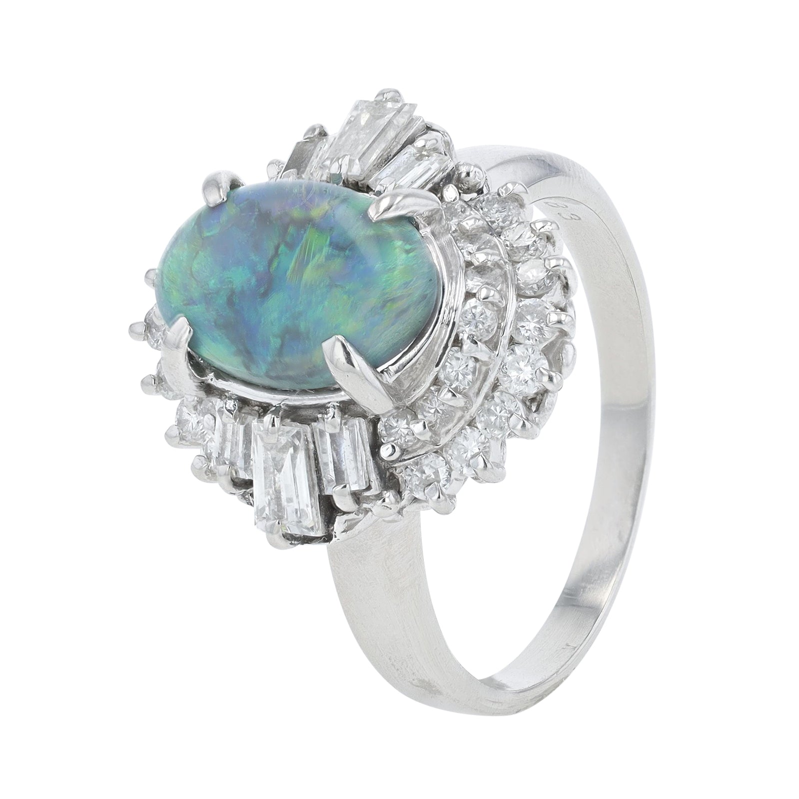 Pt900 1.63 CT Black Opal Center Ring
