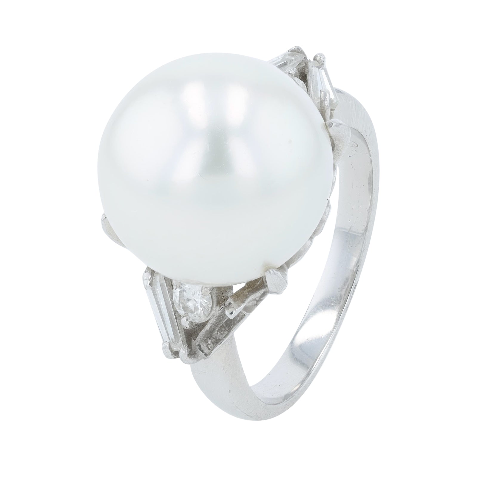 PT900 .41 CT Pearl Ring