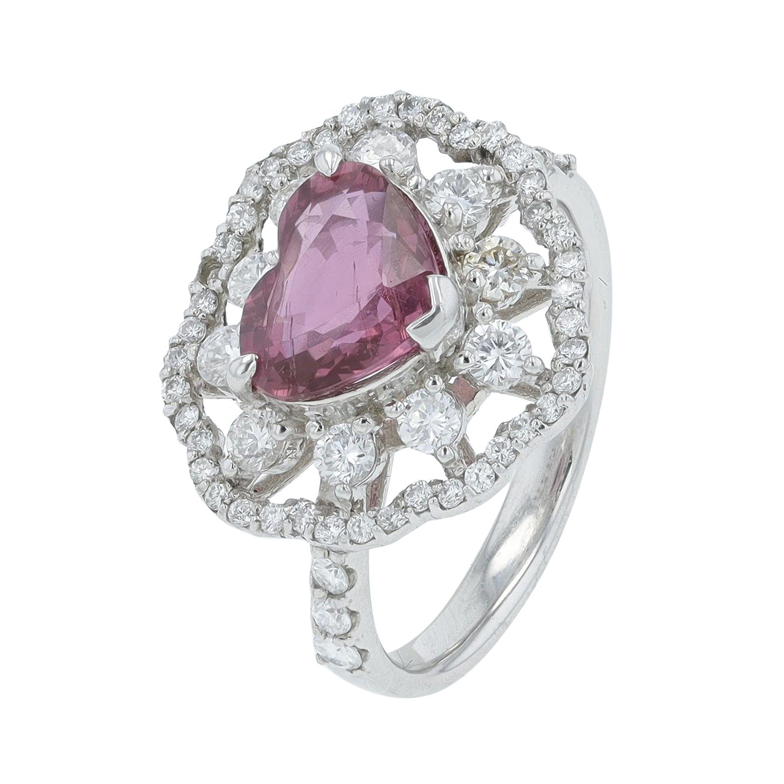 PT900 2.137 CT Thai Ruby Heart Ring<p><strong>GIA Available</p></strong>