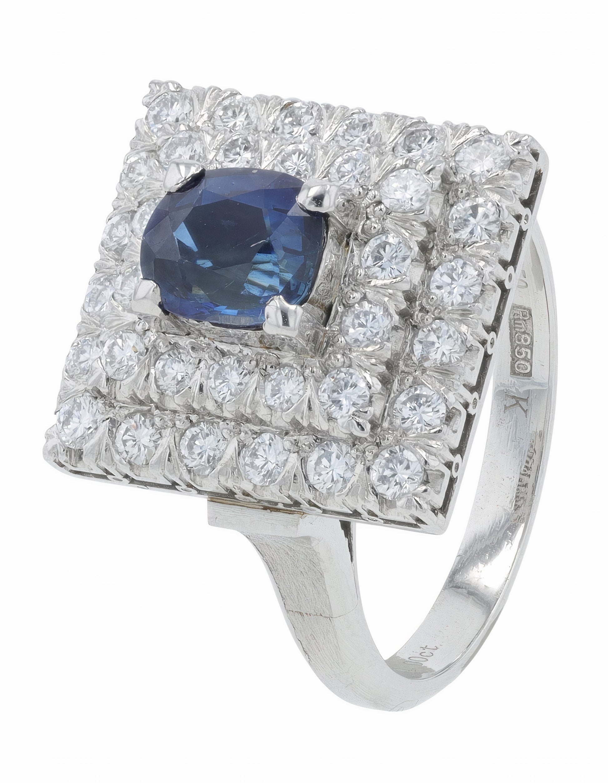 PT900 1.10 CT Sapphire Center Ring