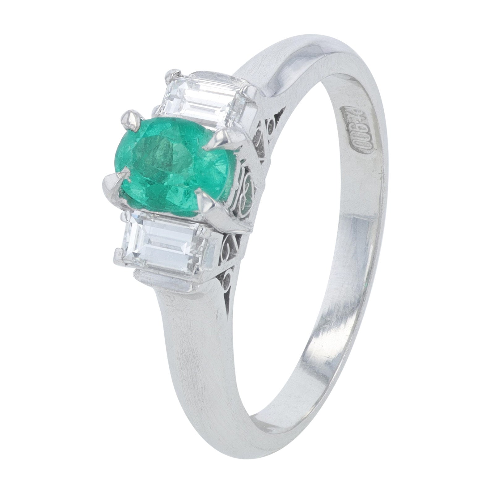 PT900 .40 CT Emerald Ring