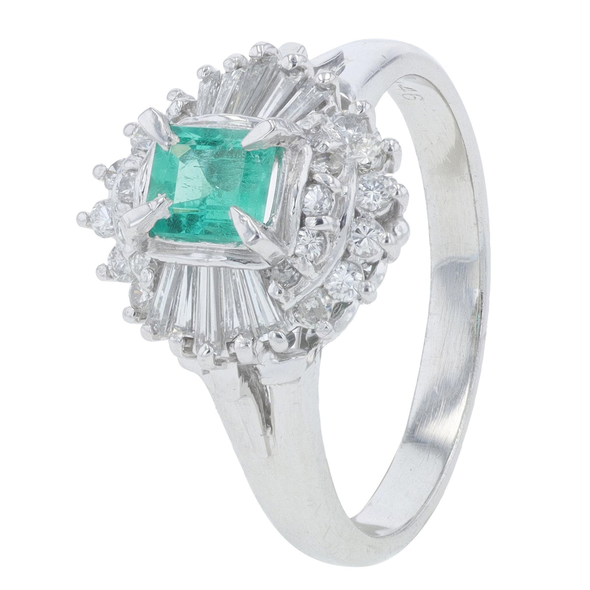 PT900 .41 CT Emerald Center Ring