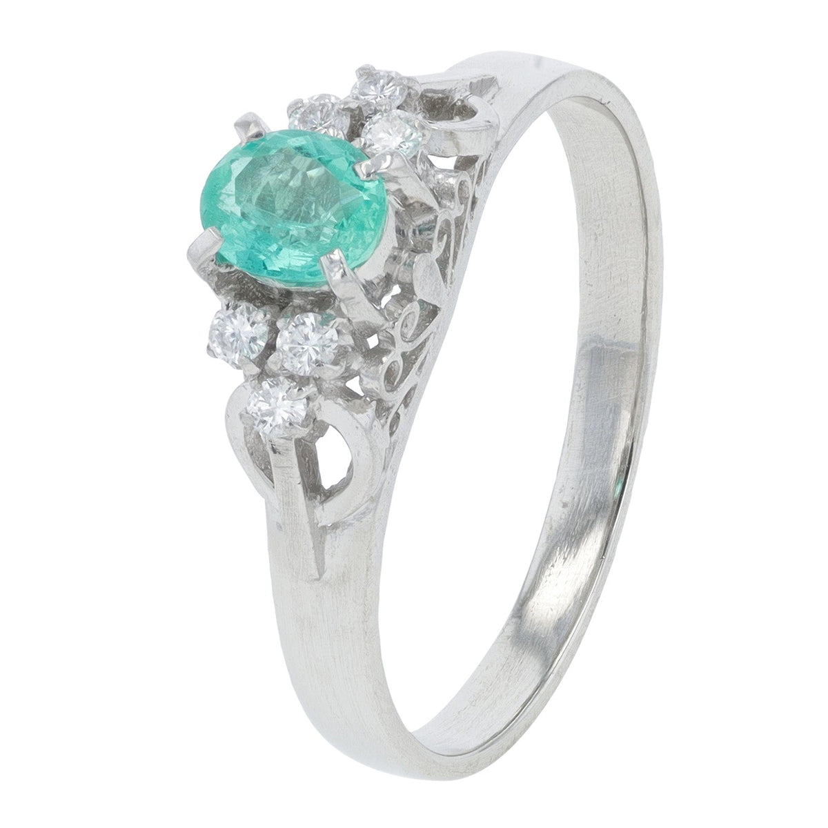 PT900 .39 CT Emerald Ring