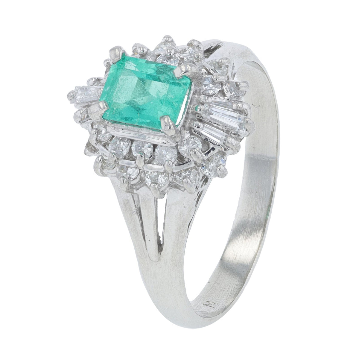 PT900 0.71 CT Emerald Center Ring