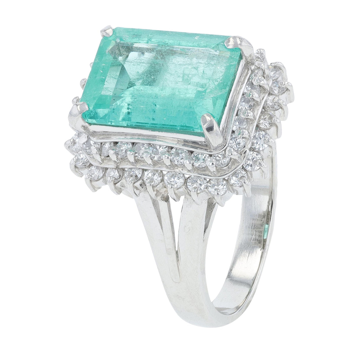 PT900 2.85 CT Emerald Center Ring
