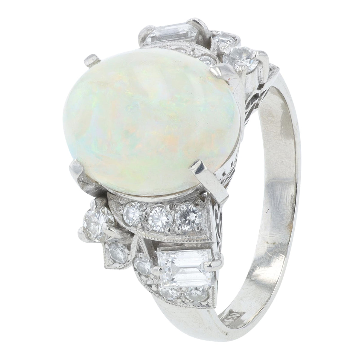 PT900 3.14 CT Opal Ring