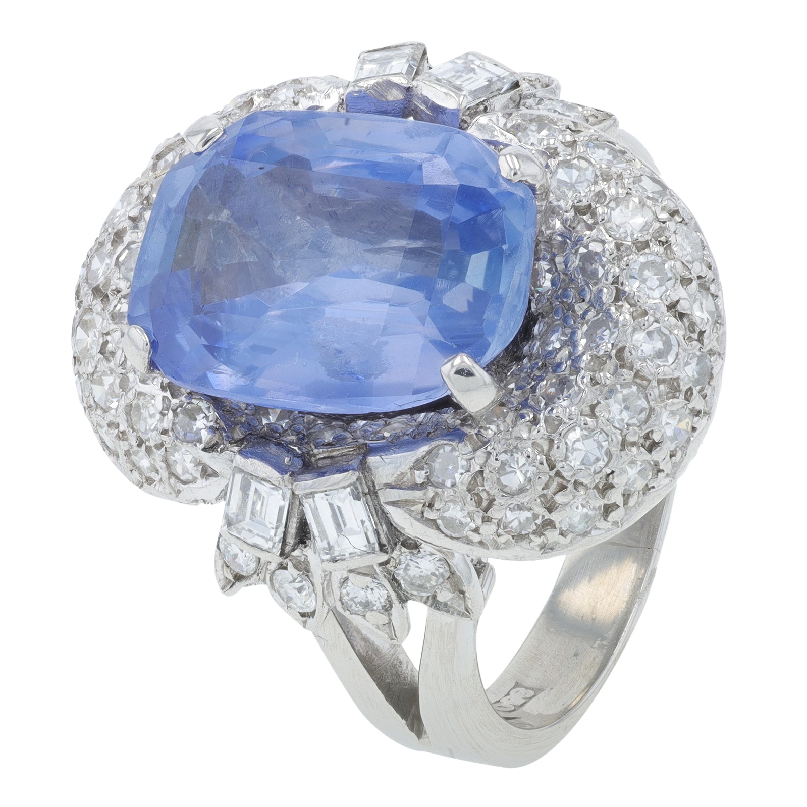 PT900 4.844 CT Sapphire Cocktail Ring