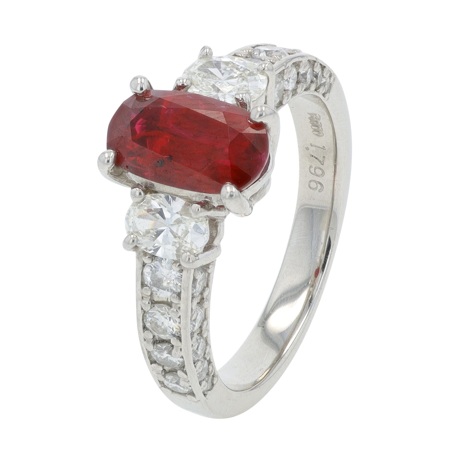 PT900 1.796 CT Ruby Center Ring